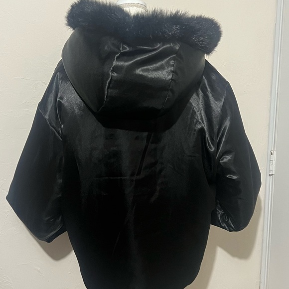 Ablanche Urban Fur Fitter Hooded - Picture 4 of 9